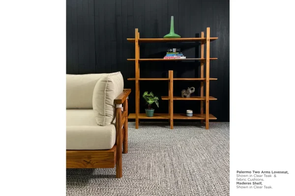 Maderas Shelf
