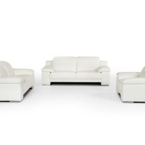 Estro Salotti Evergreen Modern White Leather Loveseat