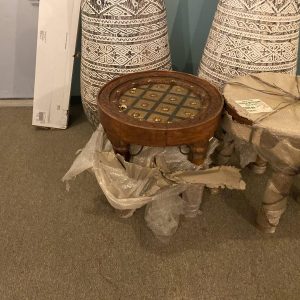 Round End Table w/ glass top