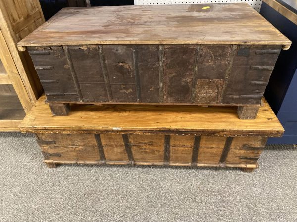 Reclaimed Wood Stand/Coffee Table