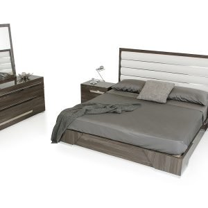 Queen Nova Domus Capulet Italian Modern Grey Bedroom Set