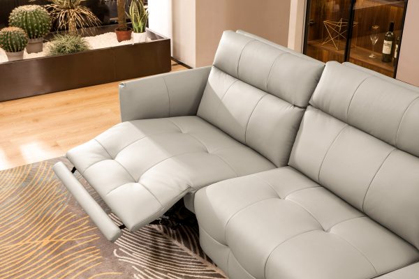 Divani Casa Joliet - Modern Light Grey Leather 4-Seater Sofa w/ Two Recliners - Image 3