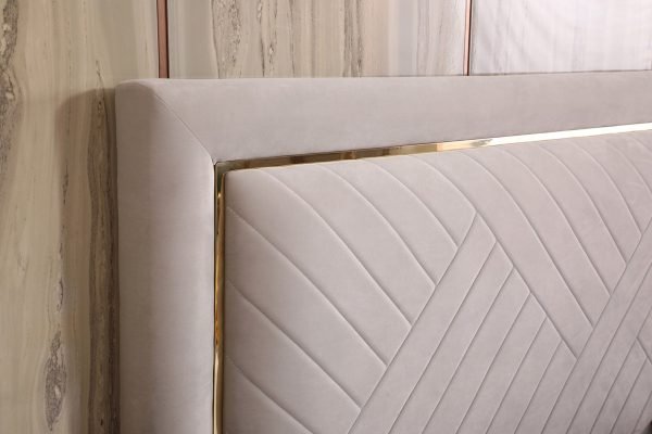Modrest Corrico - Off White Velvet Modern Bed - Image 4