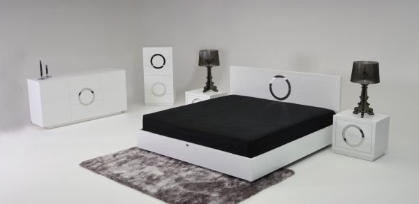 Queen A&X Ovidius Modern Queen Bedroom Set