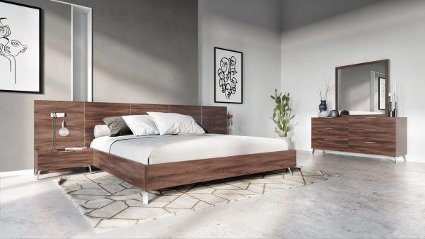 Queen Nova Domus Brooklyn - Italian Modern Walnut Bed Set