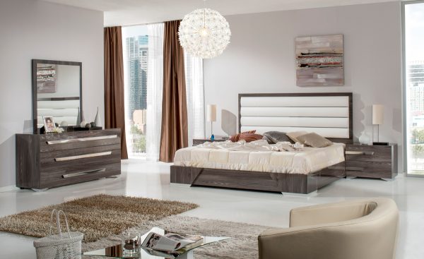 Nova Domus Capulet Italian Modern Grey Bedroom Set