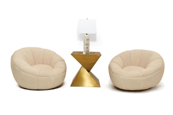 Modrest Dacano - White Sherpa Accent Chair - Image 5