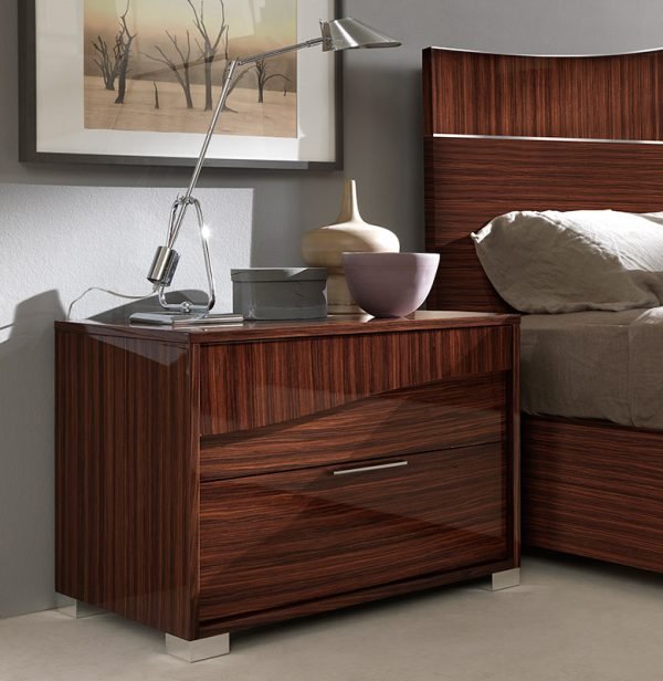 Sogno Modern Glossy Nightstand