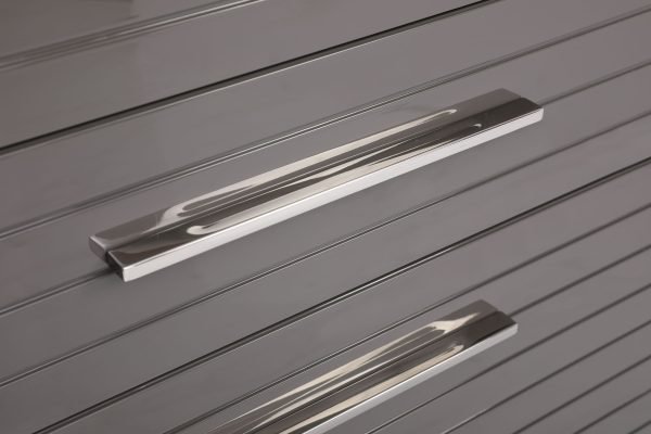 Modrest Splendor - Grey High Gloss Slatted Chest - Image 4